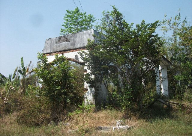 Ông[-]Đinh[-]La[-]Thăng[-]ra[-]"tối[-]hậu[-]thư"[-]với[-]dự[-]án[-]500[-]triệu[-]USD[-]làm[-]công[-]viên